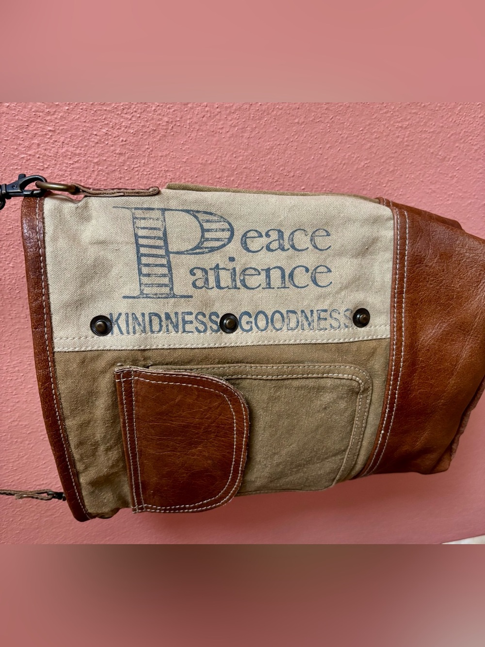 Canvas & Leather Olive Crossbody Bag - Unbranded View 3